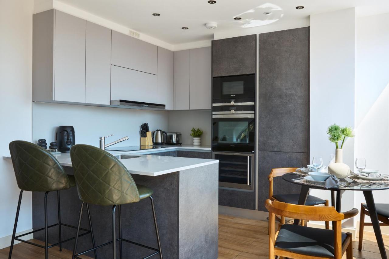 Kew Bridge By Viridian Apartments Exterior photo