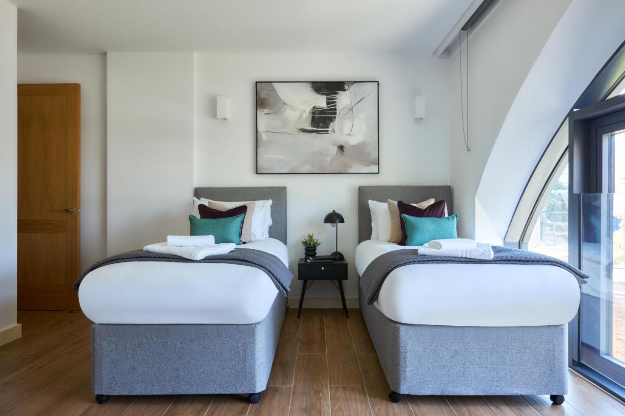 Kew Bridge By Viridian Apartments Exterior photo