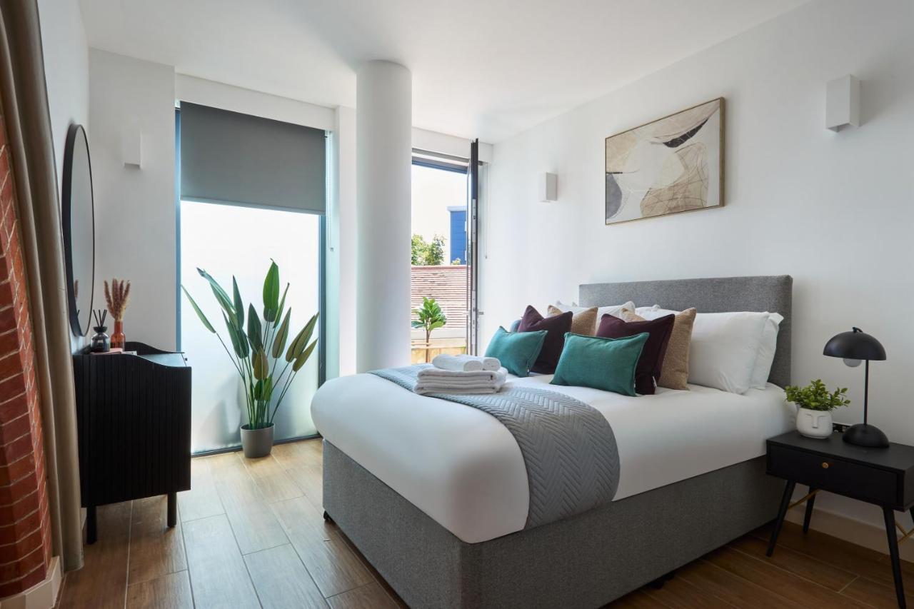 Kew Bridge By Viridian Apartments Exterior photo