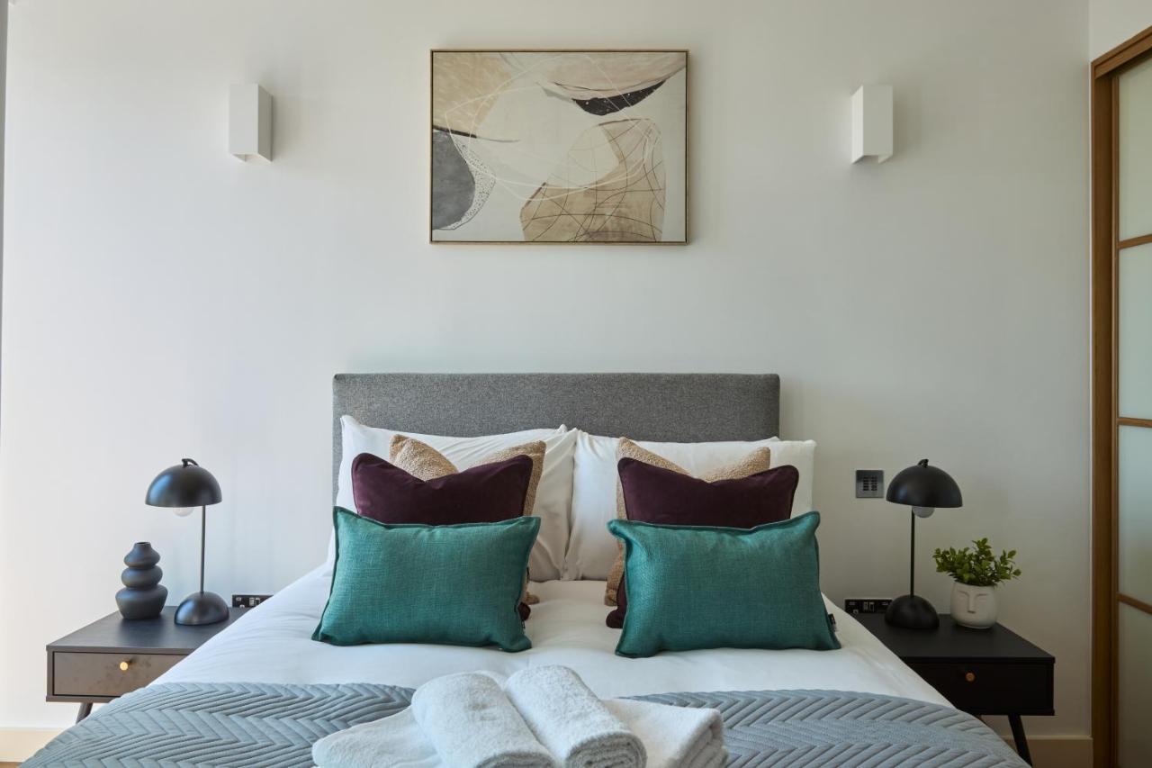 Kew Bridge By Viridian Apartments Exterior photo