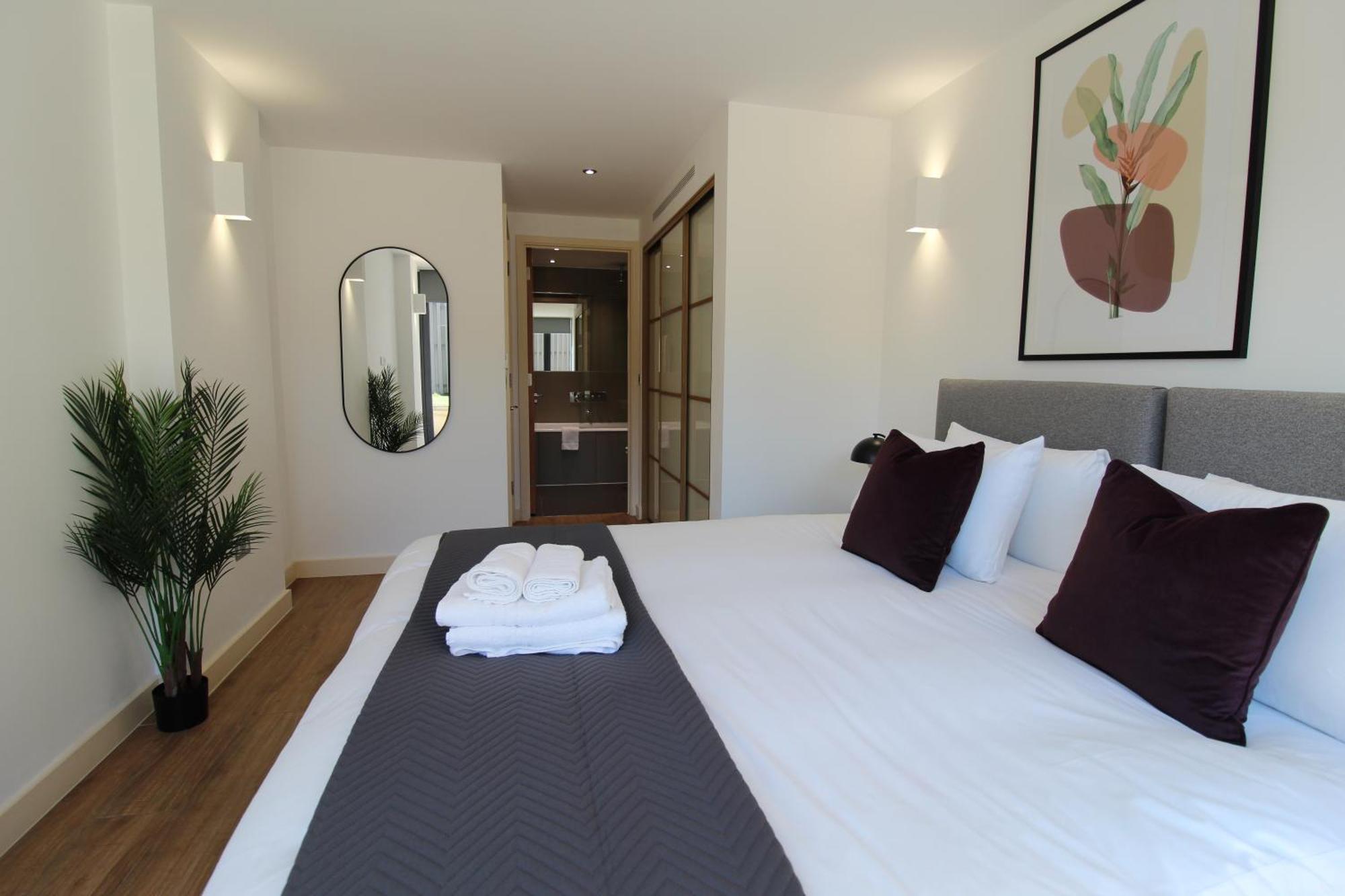 Kew Bridge By Viridian Apartments Exterior photo
