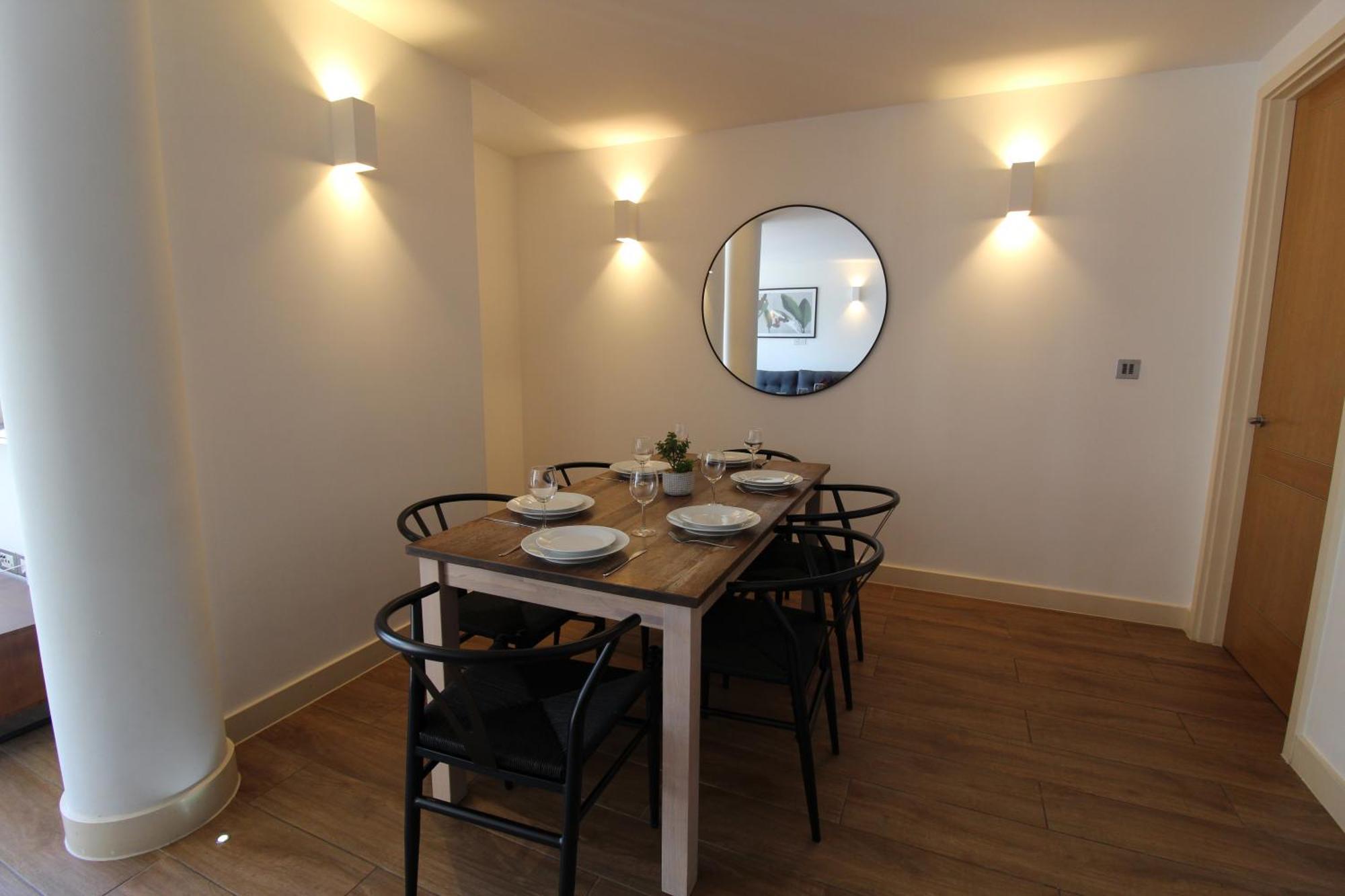 Kew Bridge By Viridian Apartments Exterior photo