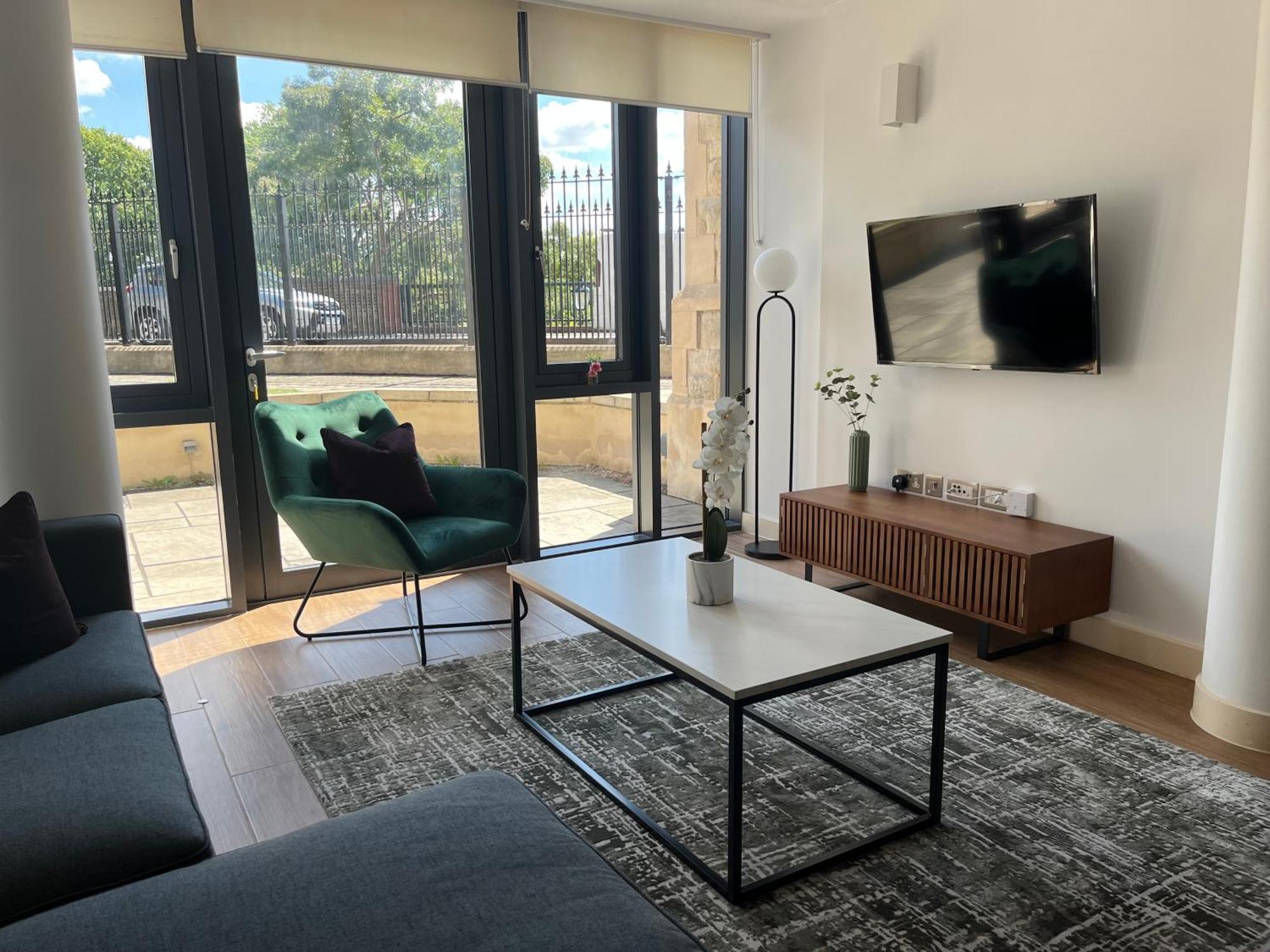 Kew Bridge By Viridian Apartments Exterior photo