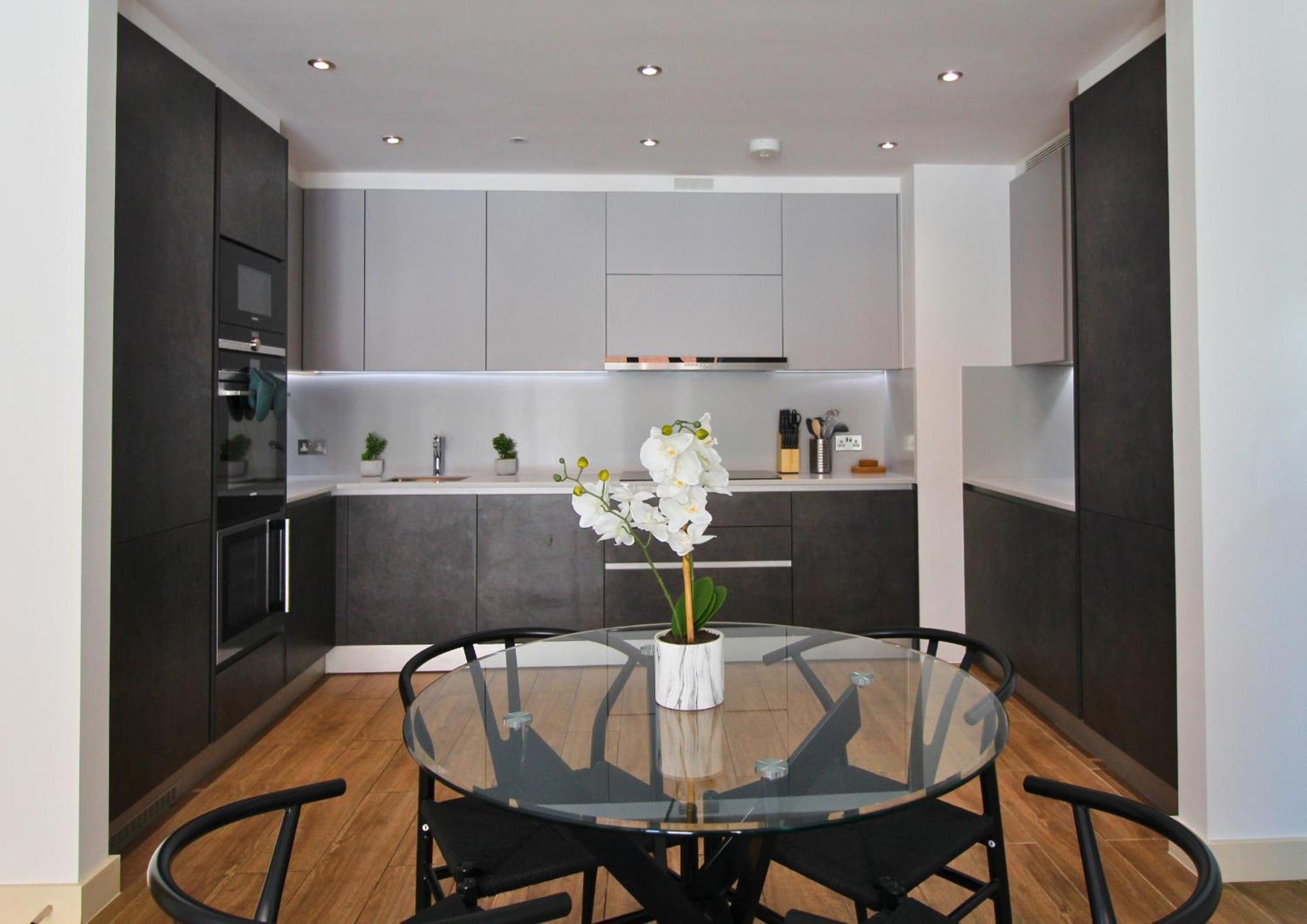 Kew Bridge By Viridian Apartments Exterior photo