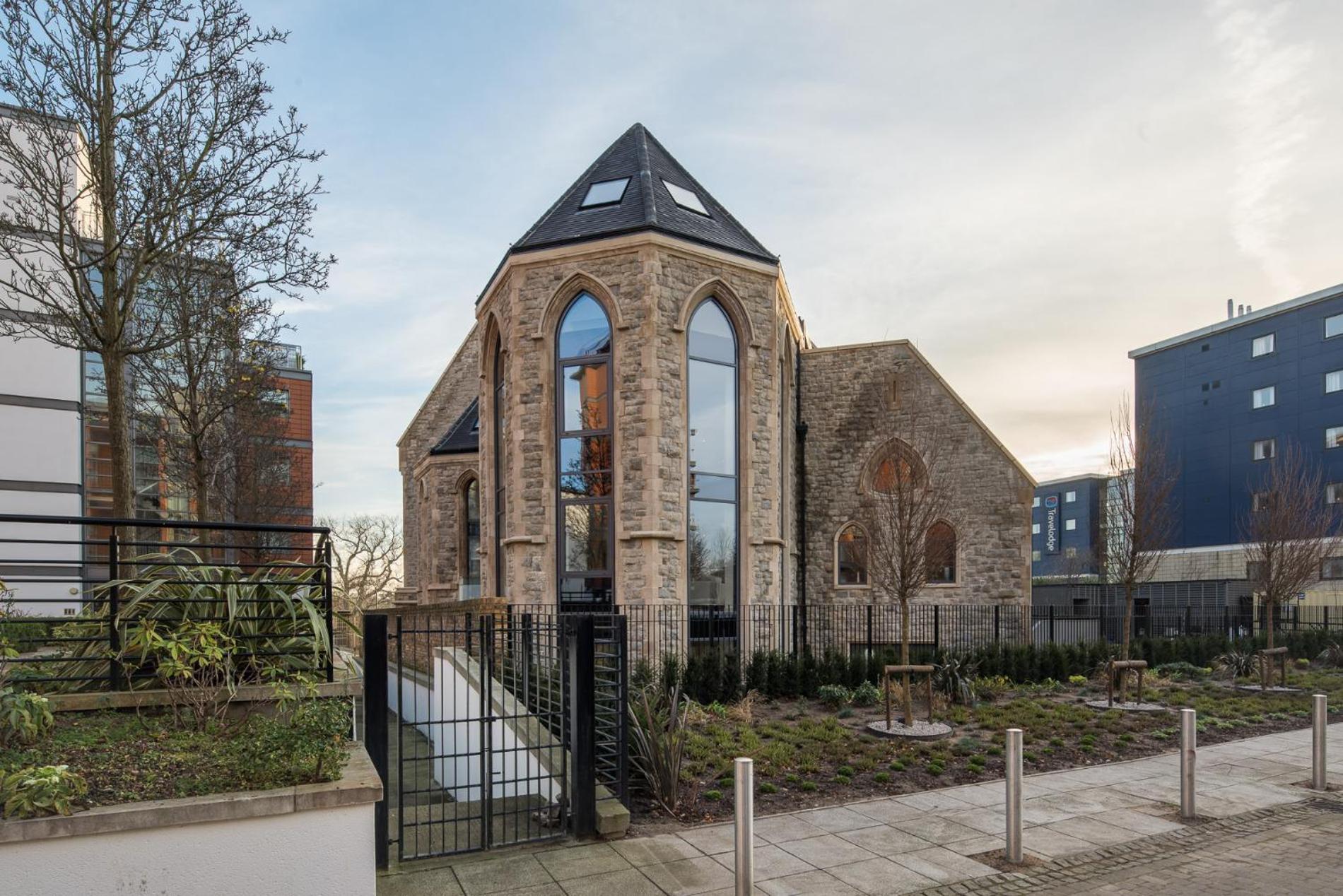 Kew Bridge By Viridian Apartments Exterior photo